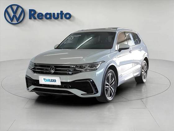 VOLKSWAGEN TIGUAN 2.0 300 TSI GASOLINA ALLSPACE R-LINE AUTOMÁTICO VOLKSWAGEN TIGUAN 2.0 300 TSI GASOLINA ALLSPACE R-LINE AUTOMÁTICO